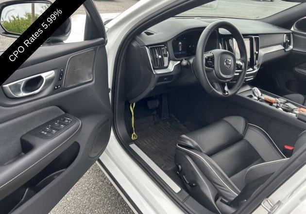 2024 Volvo S60 B5 AWD Plus Black Edition