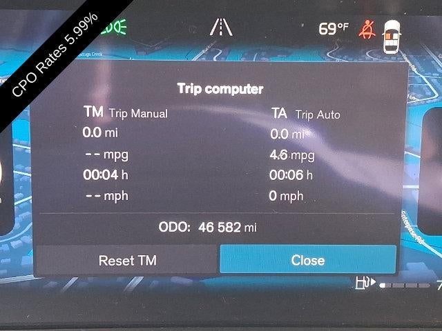 2024 Volvo S60 B5 AWD Ultimate Dark Theme
