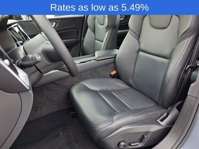 2023 Volvo S60 B5 AWD Core Dark Theme