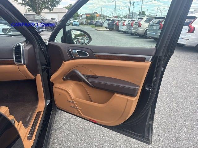 2011 Porsche Cayenne AWD 4dr S