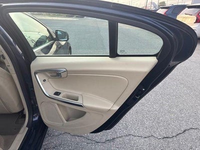 2013 Volvo S60 4dr Sdn T6 AWD