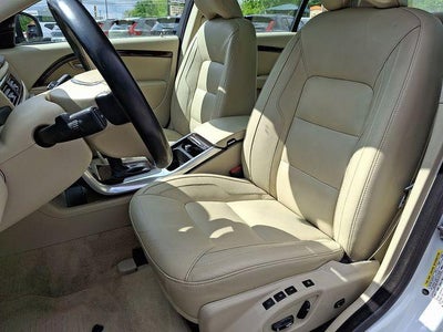 2015 Volvo S80 2015.5 4dr Sdn T6 AWD
