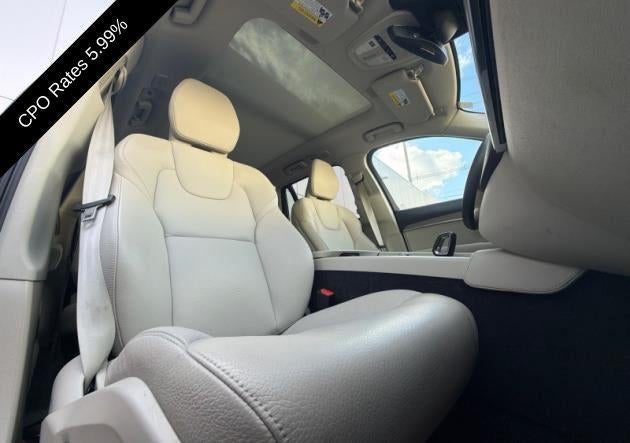 2024 Volvo XC90 B6 AWD Plus Bright Theme 6P