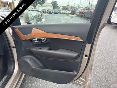 2025 Volvo XC90 B6 AWD Plus 6-Seater
