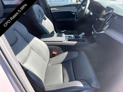 2026 Volvo XC90 B6 AWD Ultra Dark Theme 6-Seater