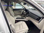 2024 Volvo XC90 B6 AWD Plus Bright Theme 7P