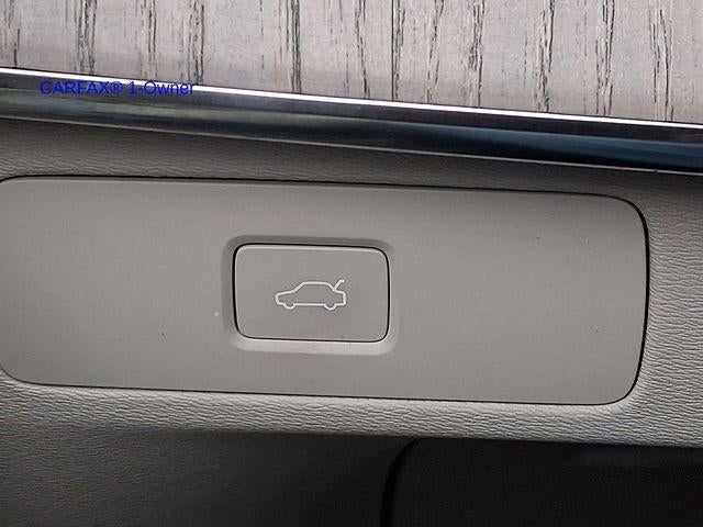 2024 Volvo XC90 B6 AWD Plus Bright Theme 7P