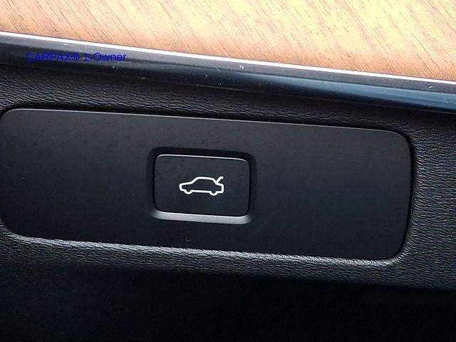 2024 Volvo XC90 B6 AWD Plus Bright Theme 7P