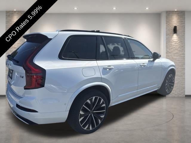 2026 Volvo XC90 B6 AWD Ultra Dark Theme 7-Seater