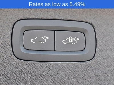 2023 Volvo XC90 B6 AWD Plus 7P