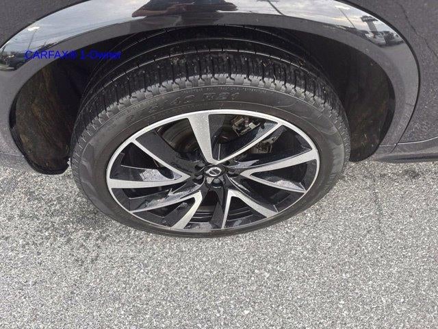 2023 Volvo XC90 B6 AWD Plus 7P