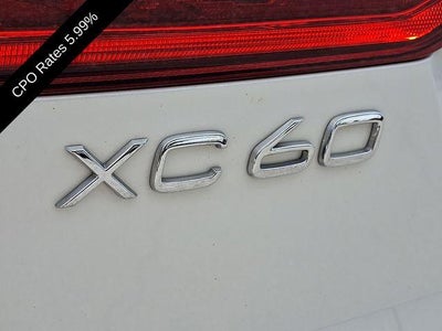 2023 Volvo XC60 B6 AWD Ultimate Bright Theme