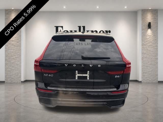 2023 Volvo XC60 B6 AWD Ultimate Dark Theme