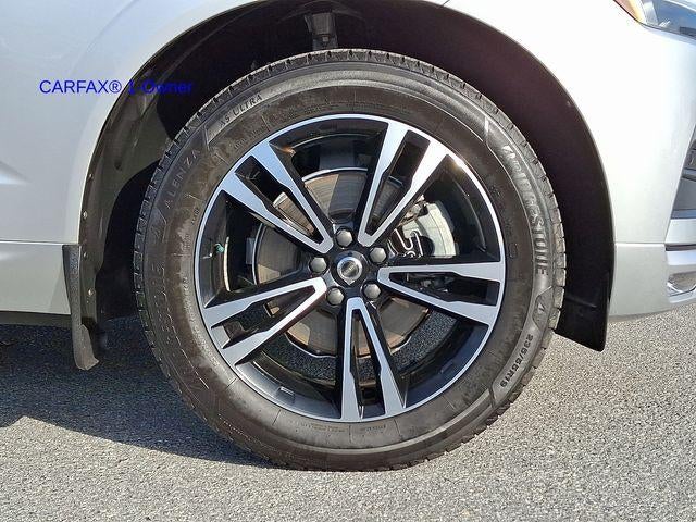 2021 Volvo XC60 T5 AWD Momentum