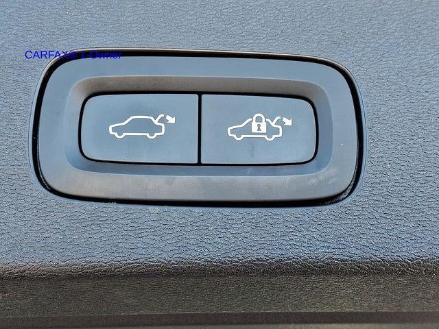 2022 Volvo V60 Cross Country T5 AWD