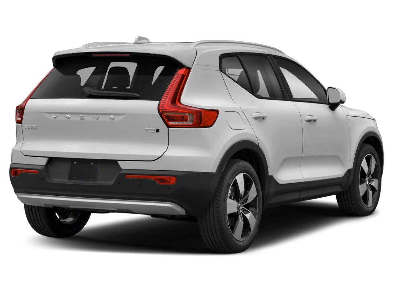2020 Volvo XC40 T5 AWD Momentum