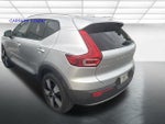 2019 Volvo XC40 T5 AWD Momentum