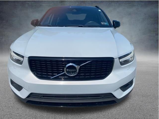 2021 Volvo XC40 T5 AWD R-Design