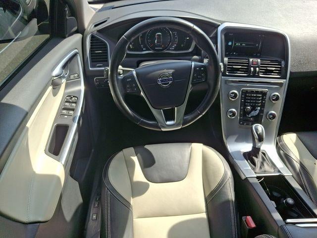 2017 Volvo XC60 T6 AWD Dynamic