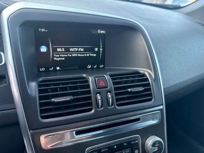 2016 Volvo XC60 AWD 4dr T5 Premier