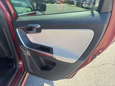 2015 Volvo XC60 AWD 4dr T6 Premier Plus