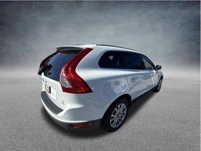 2010 Volvo XC60 AWD 4dr 3.0T w/Moonroof