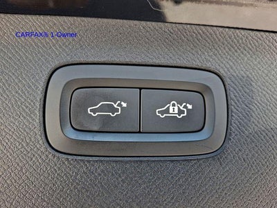 2019 Volvo XC90 T6 AWD Momentum