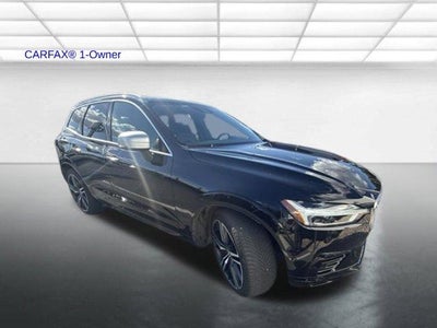 2019 Volvo XC60 T8 eAWD Plug-In Hybrid R-Design