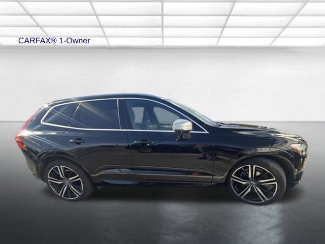 2019 Volvo XC60 T8 eAWD Plug-In Hybrid R-Design