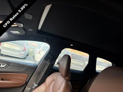 2024 Volvo XC60 Recharge Plug-In Hybrid T8 eAWD PHEV Plus Dark Theme