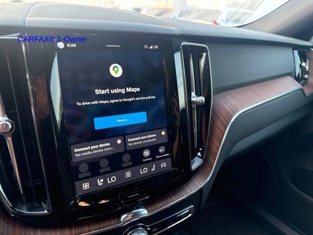 2024 Volvo XC60 Recharge Plug-In Hybrid T8 eAWD PHEV Plus Dark Theme
