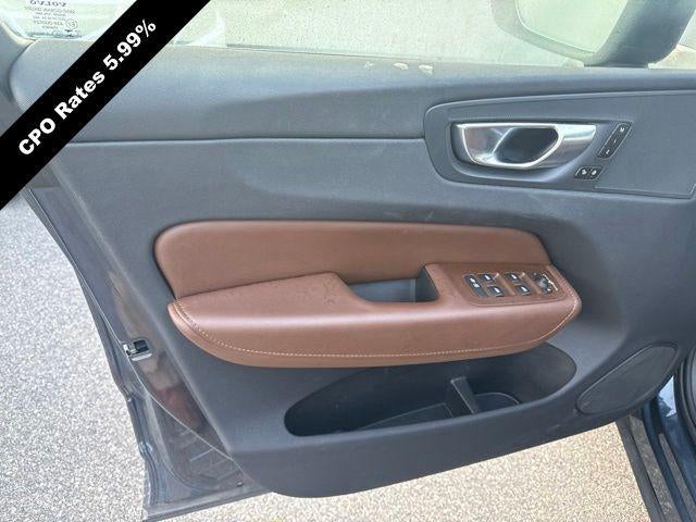2024 Volvo XC60 Recharge Plug-In Hybrid T8 eAWD PHEV Plus Dark Theme