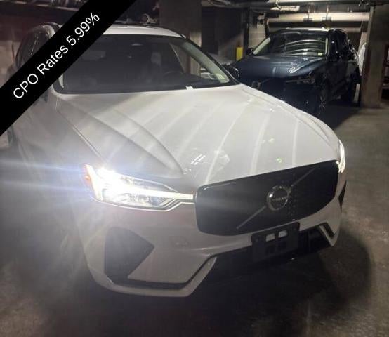 2024 Volvo XC60 Recharge Plug-In Hybrid T8 eAWD PHEV Ultimate Dark Theme