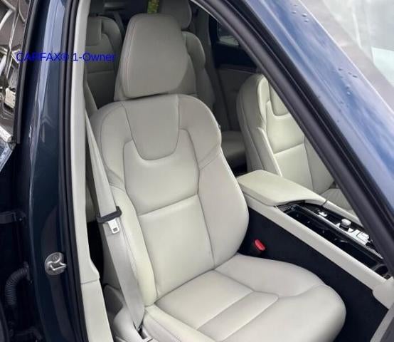2025 Volvo XC90 Plug-In Hybrid T8 AWD Plus 6-Seater