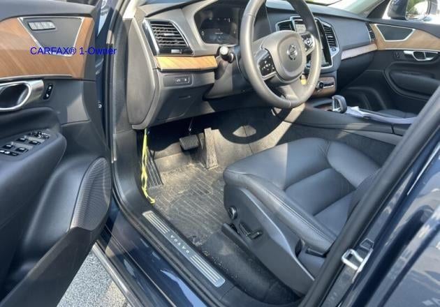 2025 Volvo XC90 Plug-In Hybrid T8 AWD Plus 7-Seater