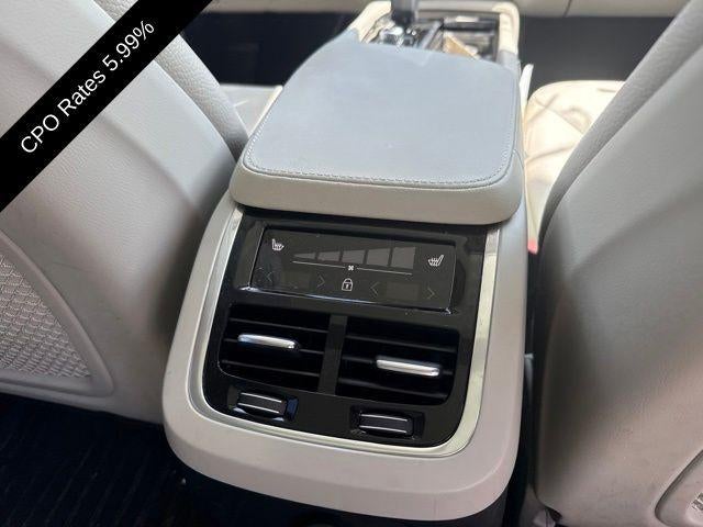 2025 Volvo XC90 Plug-In Hybrid T8 AWD Plus 7-Seater
