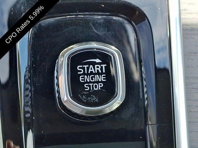 2025 Volvo XC90 Plug-In Hybrid T8 AWD Ultra 7-Seater