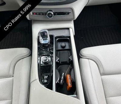 2025 Volvo XC90 Plug-In Hybrid T8 AWD Ultra 7-Seater