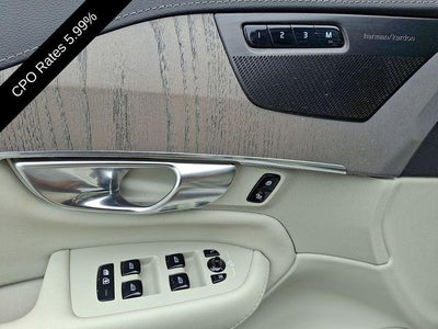 2025 Volvo XC90 Plug-In Hybrid T8 AWD Ultra 7-Seater