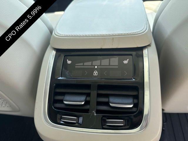 2025 Volvo XC90 Plug-In Hybrid T8 AWD Ultra 7-Seater