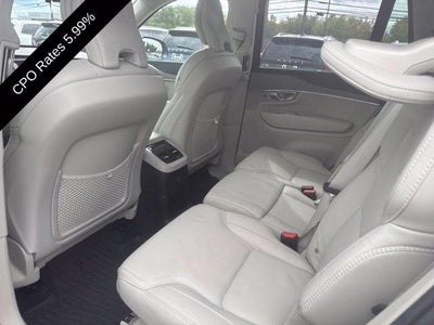 2025 Volvo XC90 Plug-In Hybrid T8 AWD Ultra 7-Seater