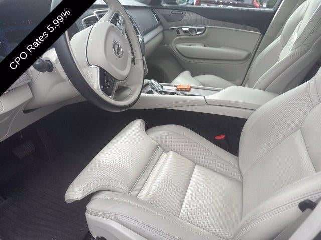 2025 Volvo XC90 Plug-In Hybrid T8 AWD Ultra 7-Seater