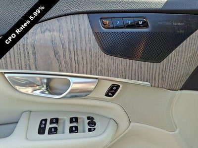 2024 Volvo XC90 B5 AWD Plus Bright Theme 7P