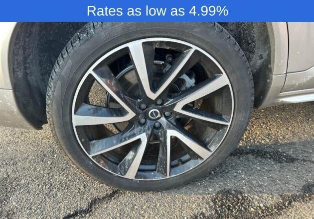 2023 Volvo XC90 B5 AWD Plus 7P