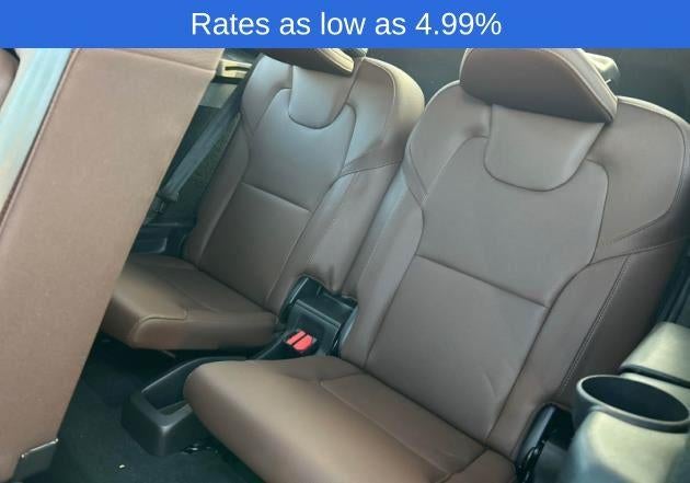 2023 Volvo XC90 B5 AWD Plus 7P