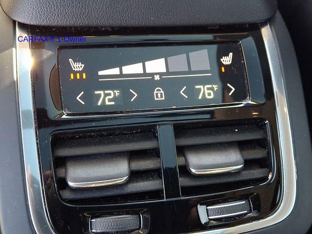 2023 Volvo XC90 B5 AWD Core 7P