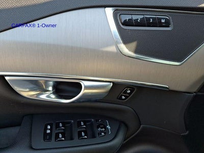 2023 Volvo XC90 B5 AWD Core 7P