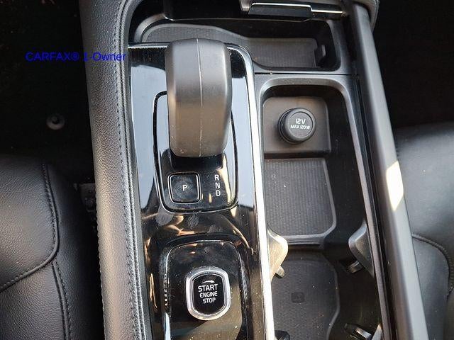 2023 Volvo XC90 B5 AWD Core 7P