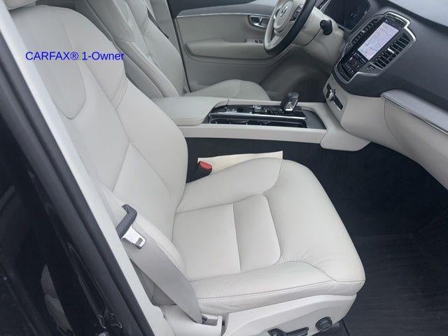 2023 Volvo XC90 B5 AWD Core 7P