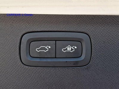 2023 Volvo XC90 B5 AWD Core 7P